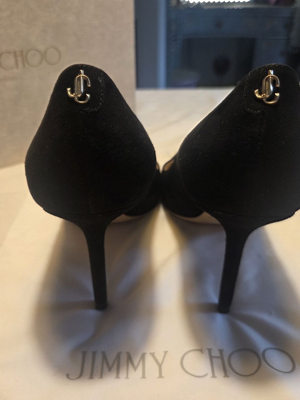Jimmy Choo Black Pointed Toe Pump - Elegant Women's Heel - Picture 3 of 5
